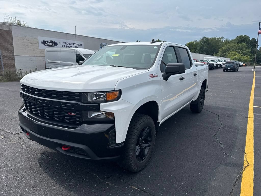 Used 2020 Chevrolet Silverado 1500 Custom Trail Boss w/ Custom Convenience Package AWD/4WD image 1