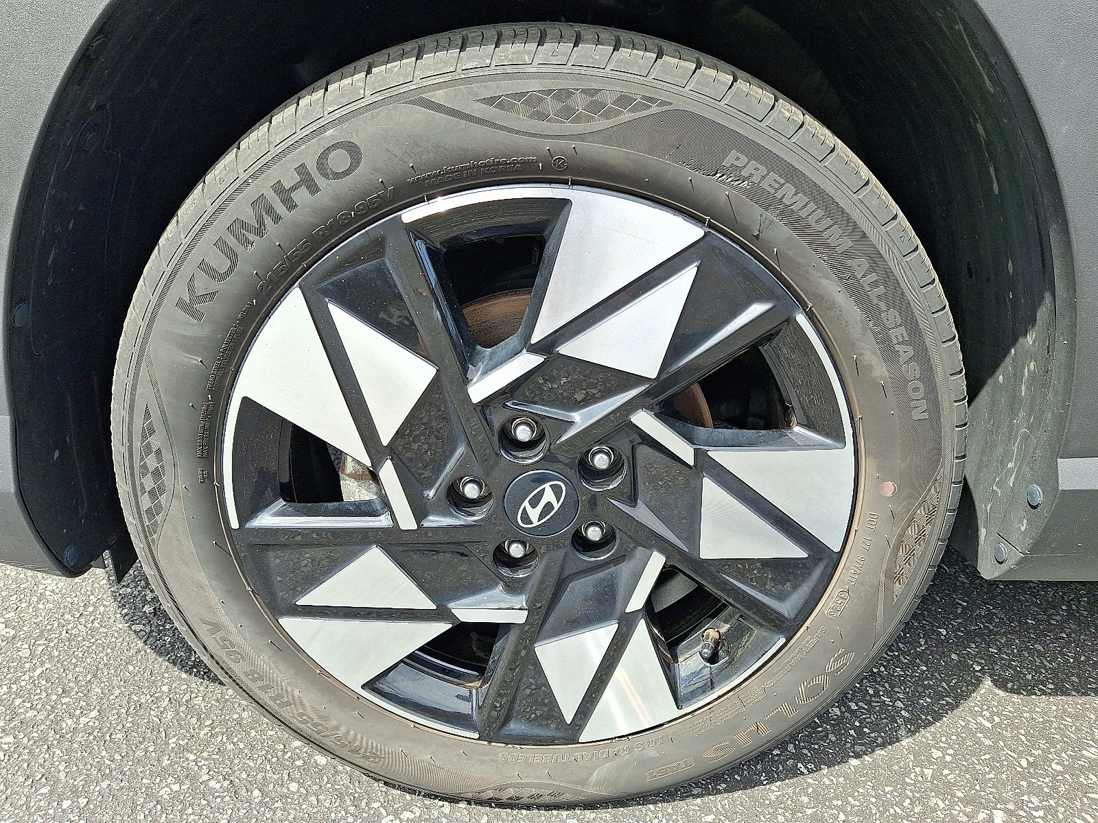 Used 2024 Hyundai Kona SEL FWD image 9