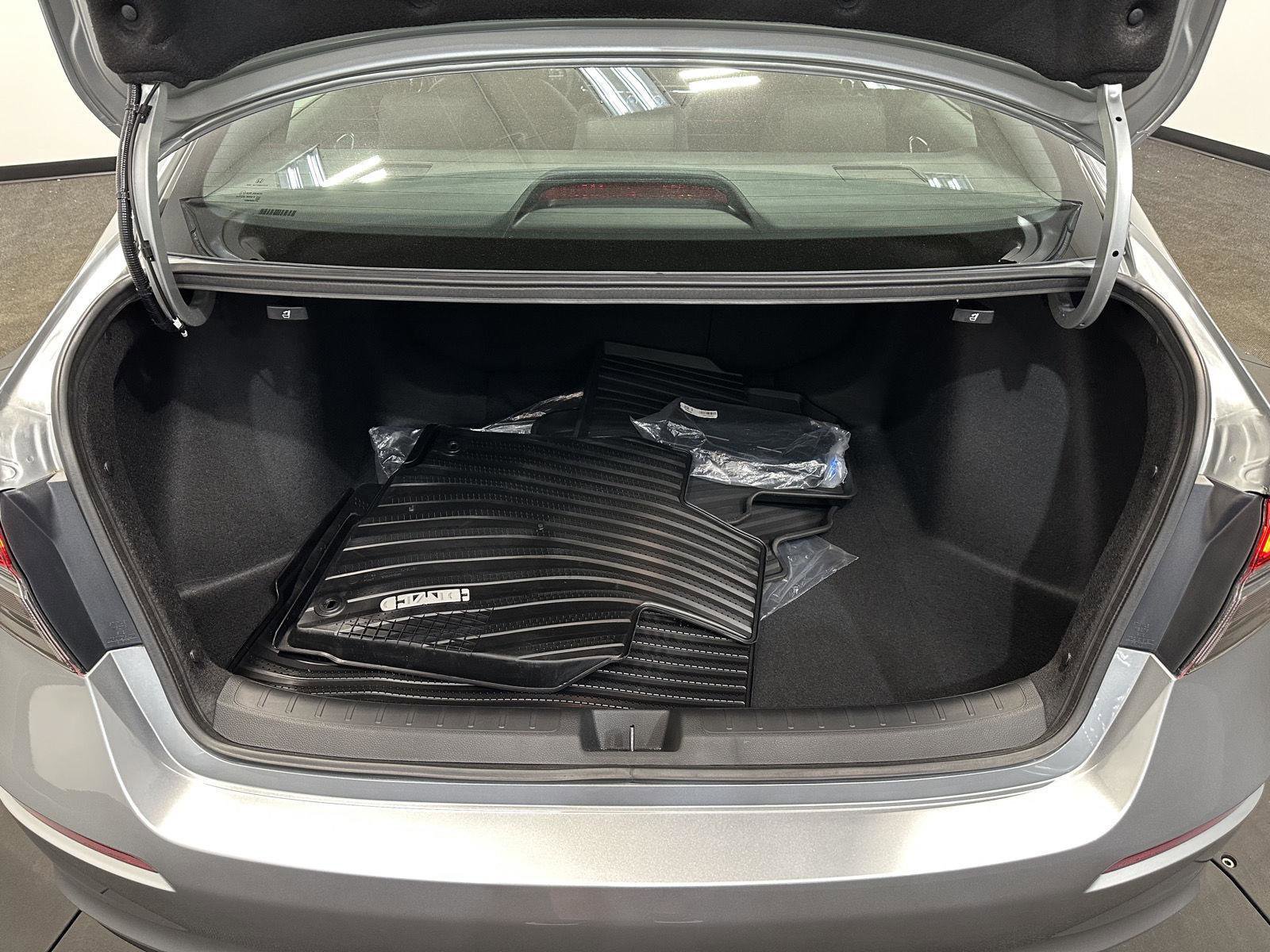 Certified 2025 Honda Civic Sport image 24