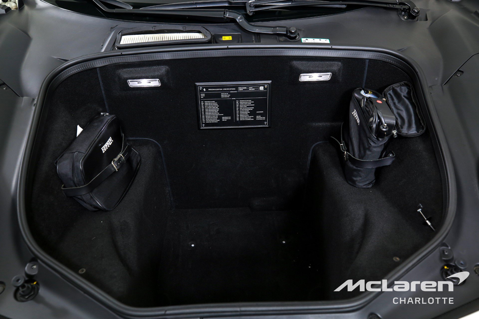 Used 2018 Ferrari 488 Spider RWD image 18