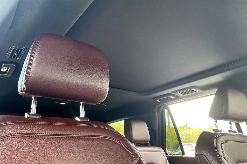 Used 2023 Ford Expedition Limited image 27