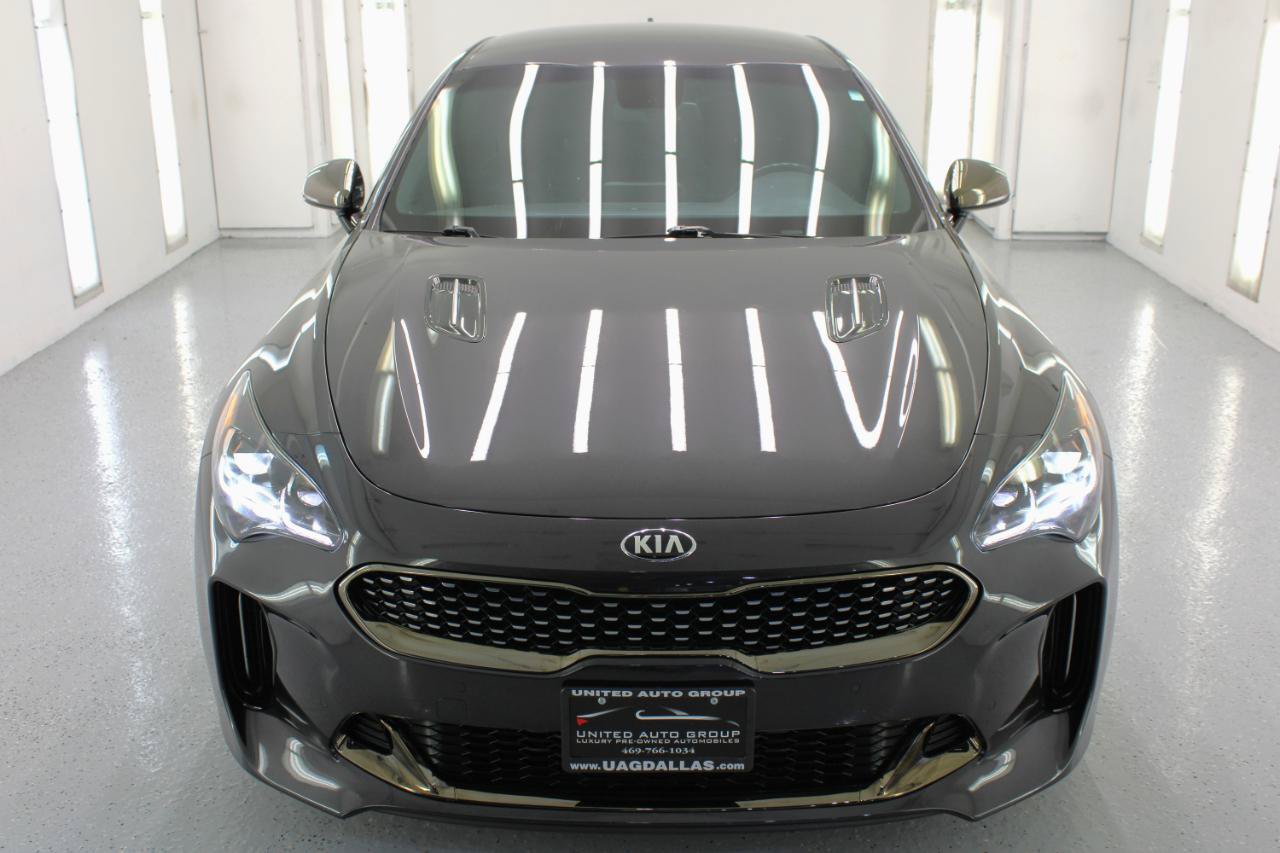 Used 2021 Kia Stinger GT RWD image 3
