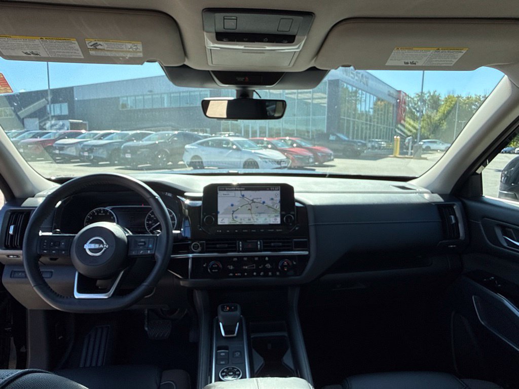 Certified 2023 Nissan Pathfinder SL AWD/4WD image 23