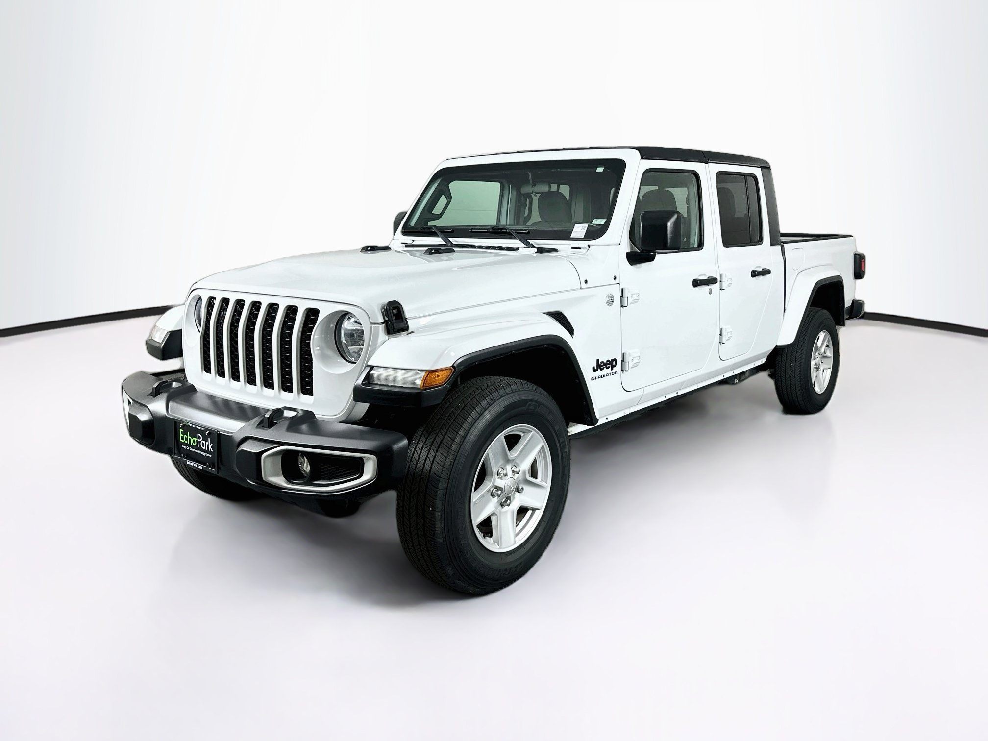 Used 2021 Jeep Gladiator Sport AWD/4WD image 3