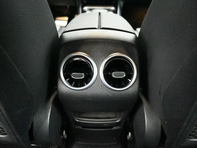 Used 2022 Mercedes-Benz GLA 35 AMG 4MATIC image 23