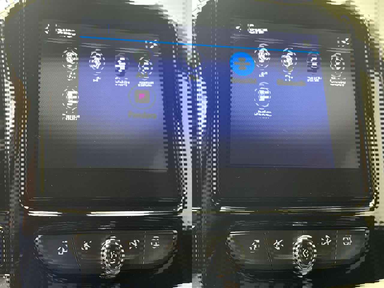 Certified 2024 Chevrolet Traverse LT w/ LPO, Floor Liner Package image 19