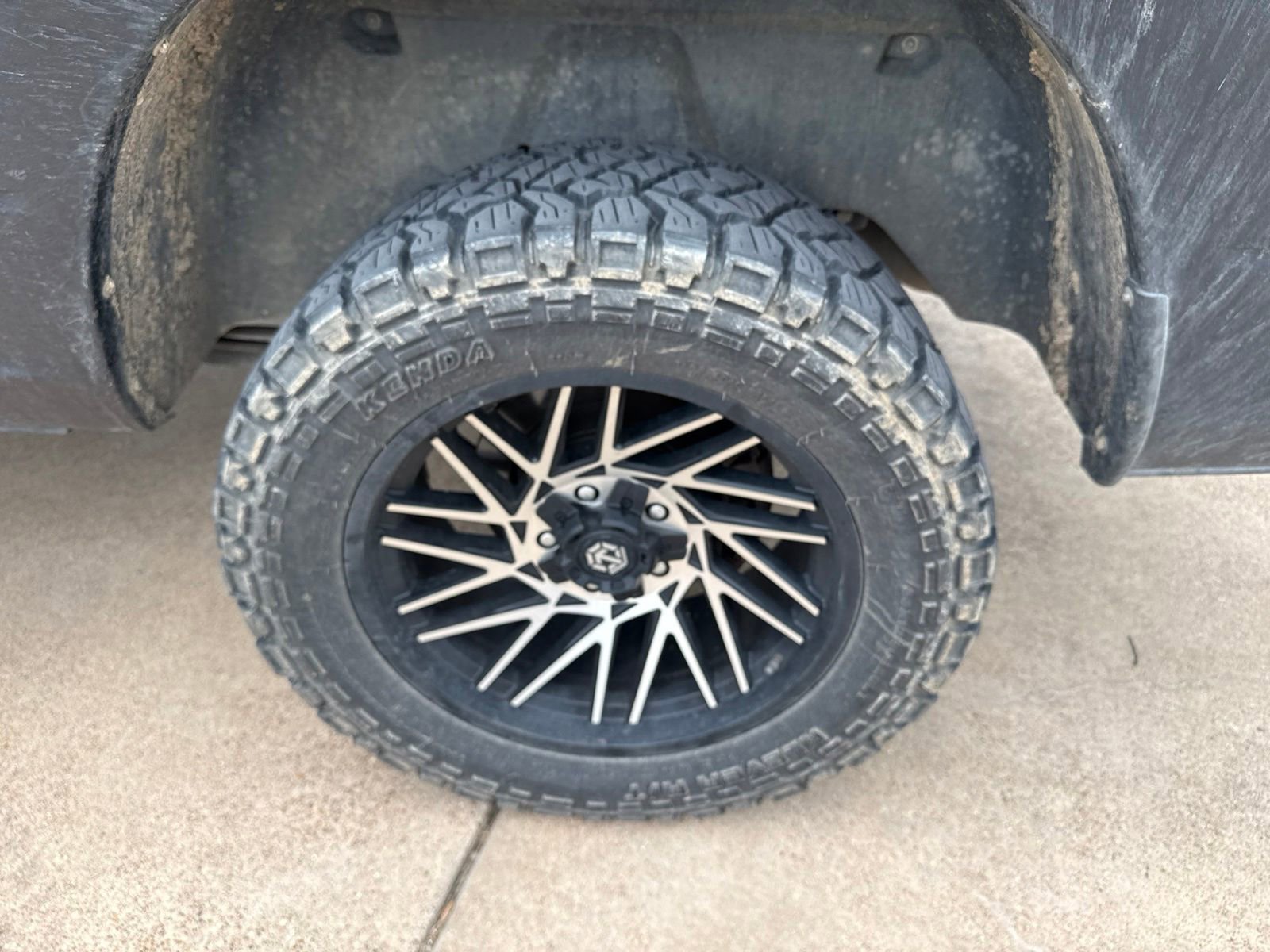 Used 2016 RAM 1500 Lone Star RWD image 10