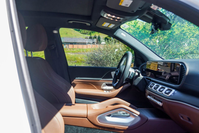 Used 2024 Mercedes-Benz GLS 450 4MATIC image 77