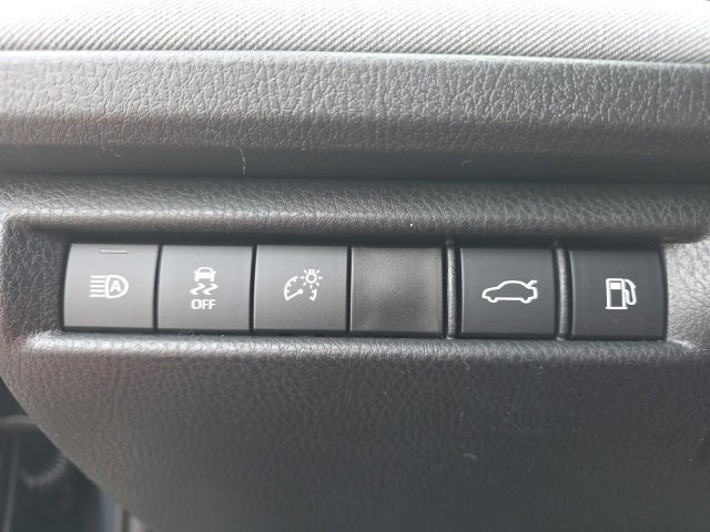 New 2026 Toyota Camry LE image 14