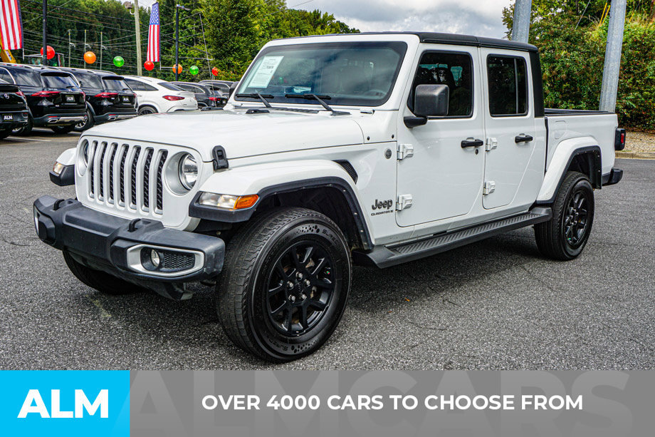 Used 2023 Jeep Gladiator Overland AWD/4WD image 2