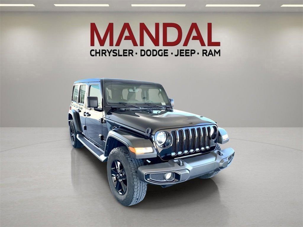 Used 2023 Jeep Wrangler Altitude image 4