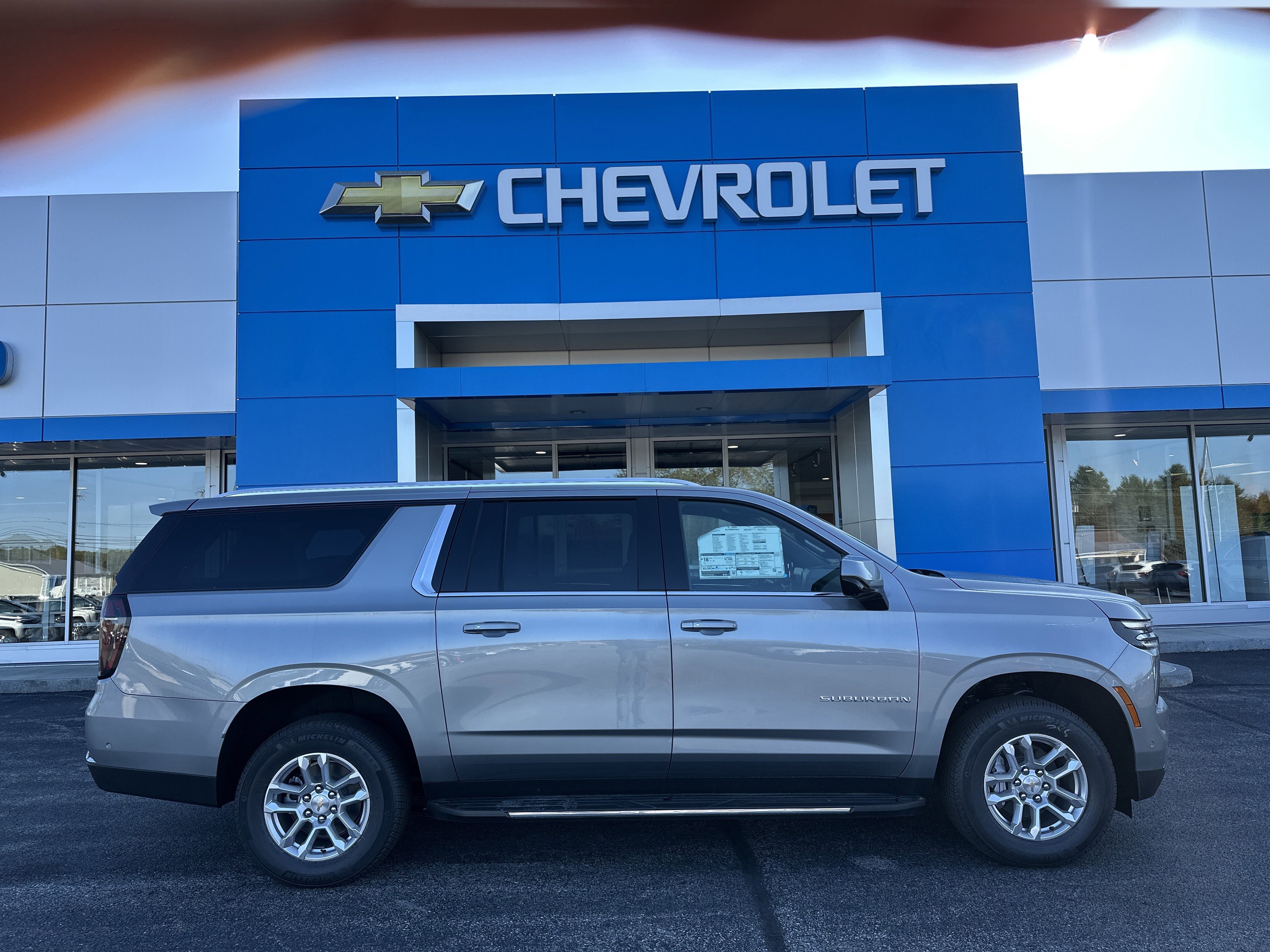 New 2025 Chevrolet Suburban LS