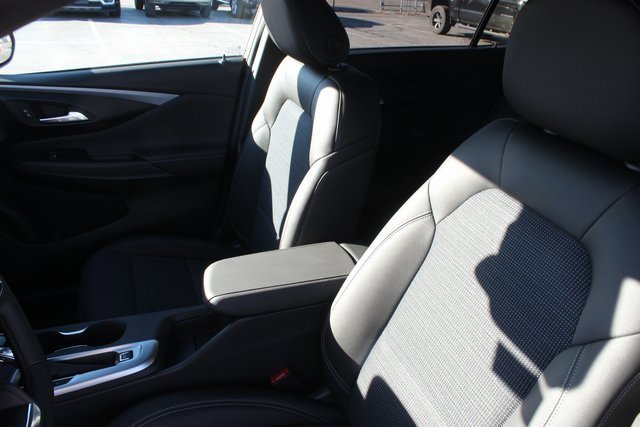 New 2026 Buick Envista Preferred image 2