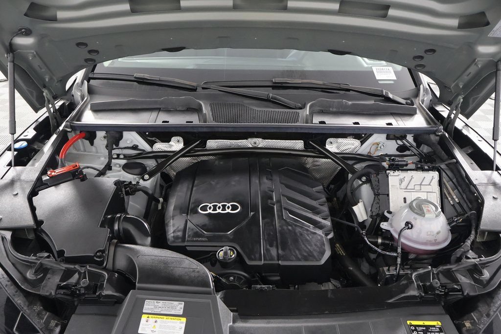 Used 2023 Audi Q5 2.0T Premium w/ Convenience Package AWD/4WD image 15