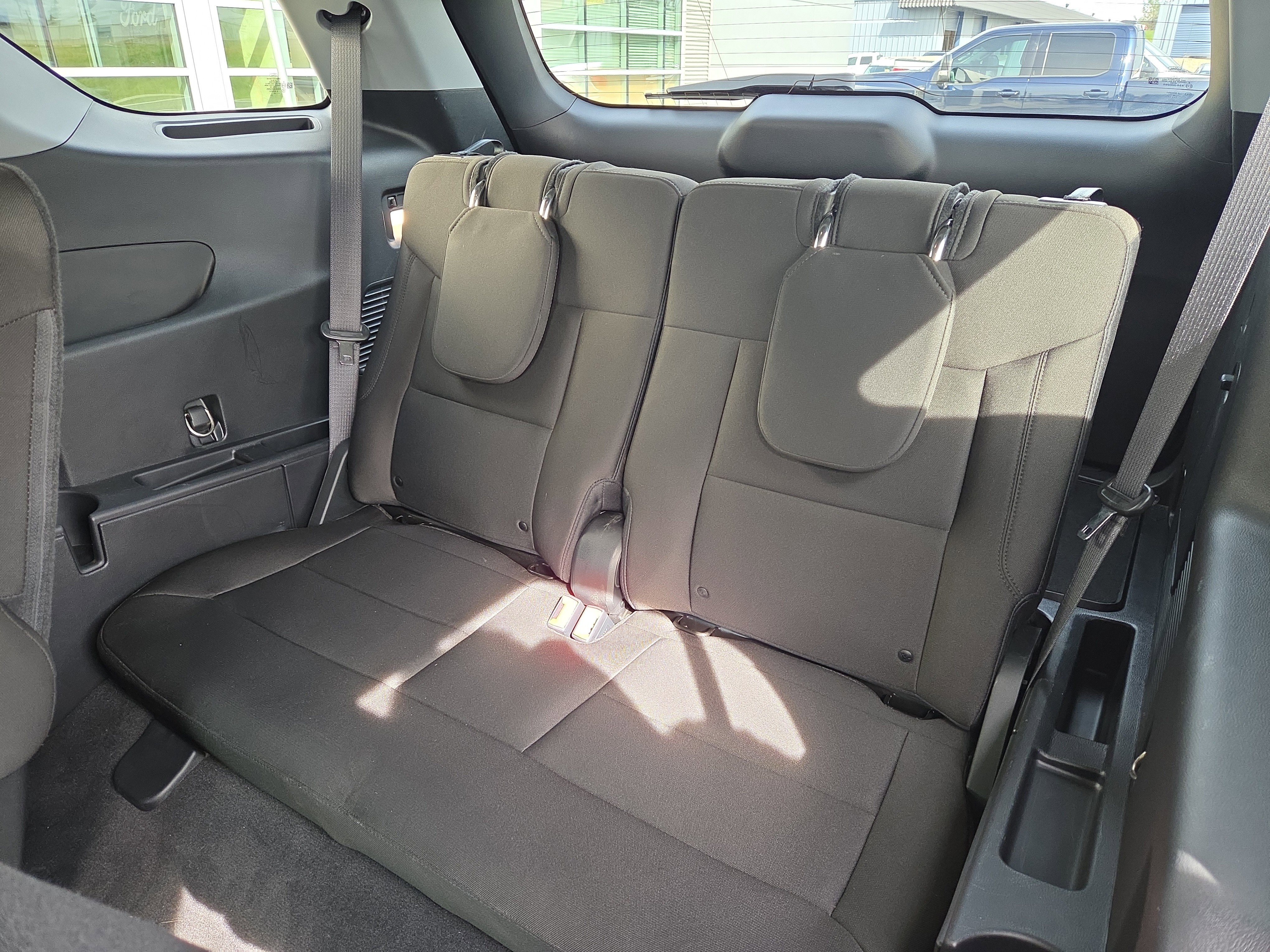 Used 2022 Ford Explorer XLT image 14