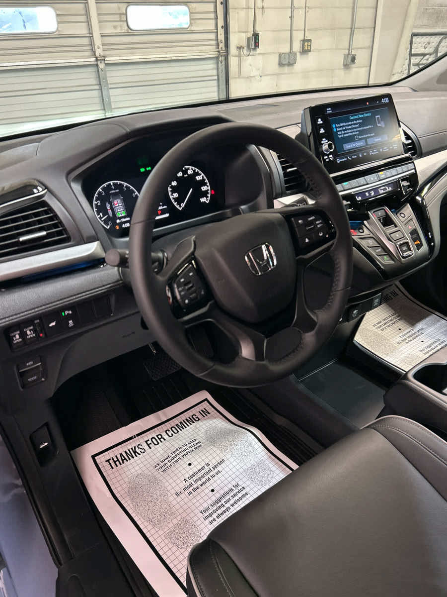 New 2027 Honda Odyssey Touring image 11