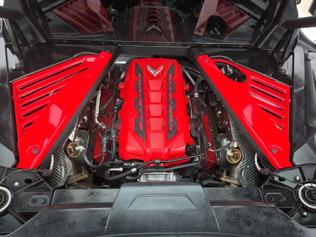 Used 2020 Chevrolet Corvette Stingray Preferred Cpe w/ 2LT Preferred Equipment Group RWD image 10