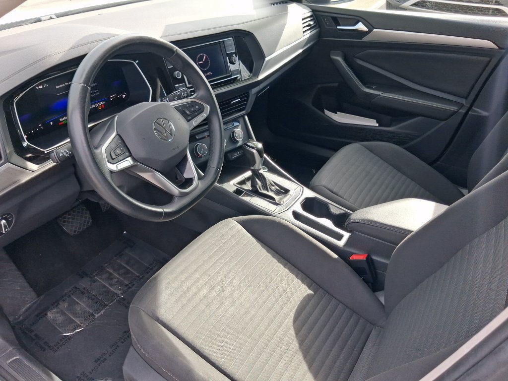 Certified 2024 Volkswagen Jetta S FWD image 18