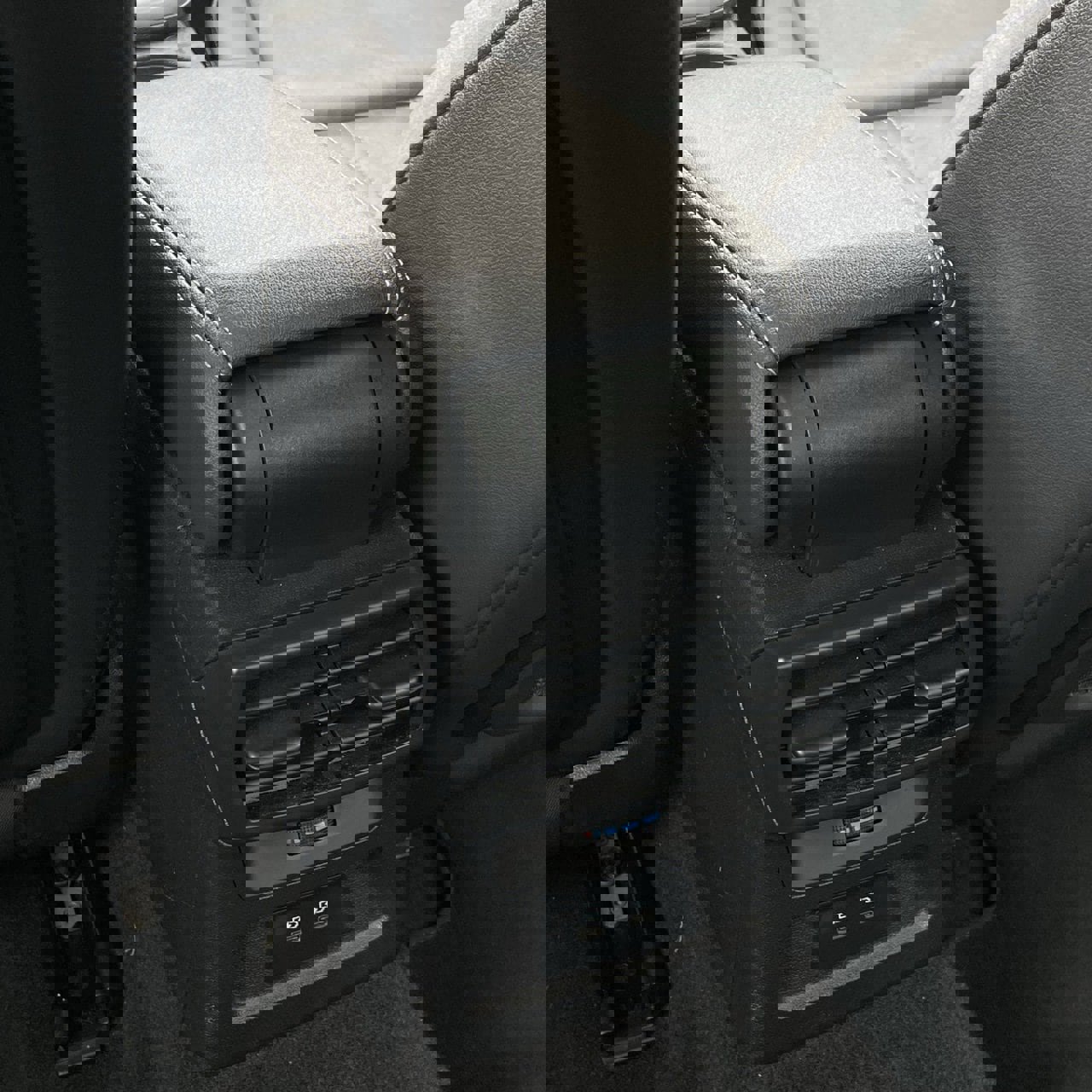 Used 2024 Audi A3 2.0T Premium image 24