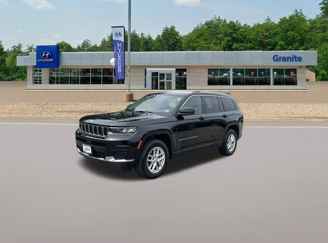 Used 2024 Jeep Grand Cherokee L Laredo AWD/4WD image 2