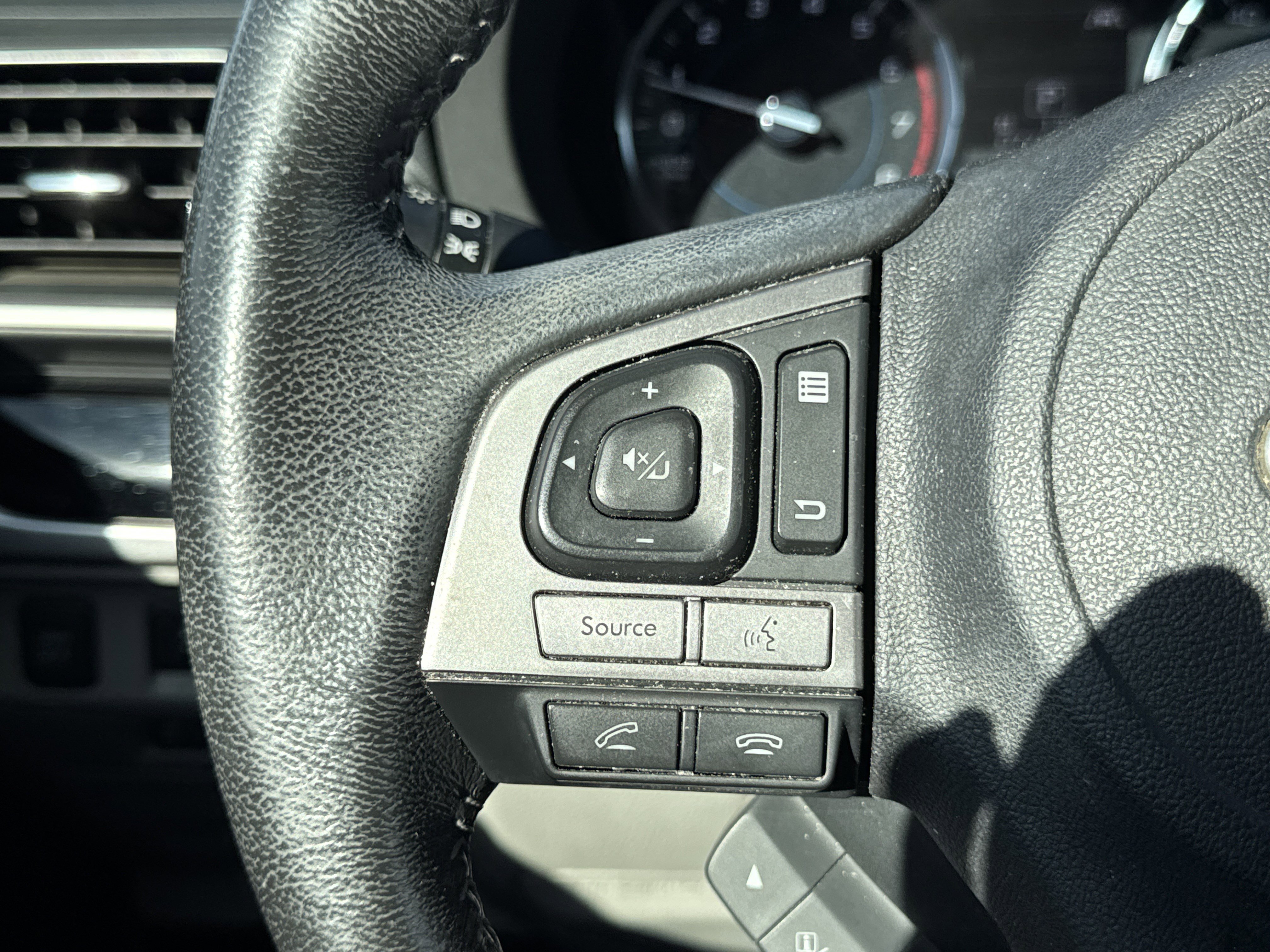 Used 2018 Subaru Forester 2.5i Limited image 13