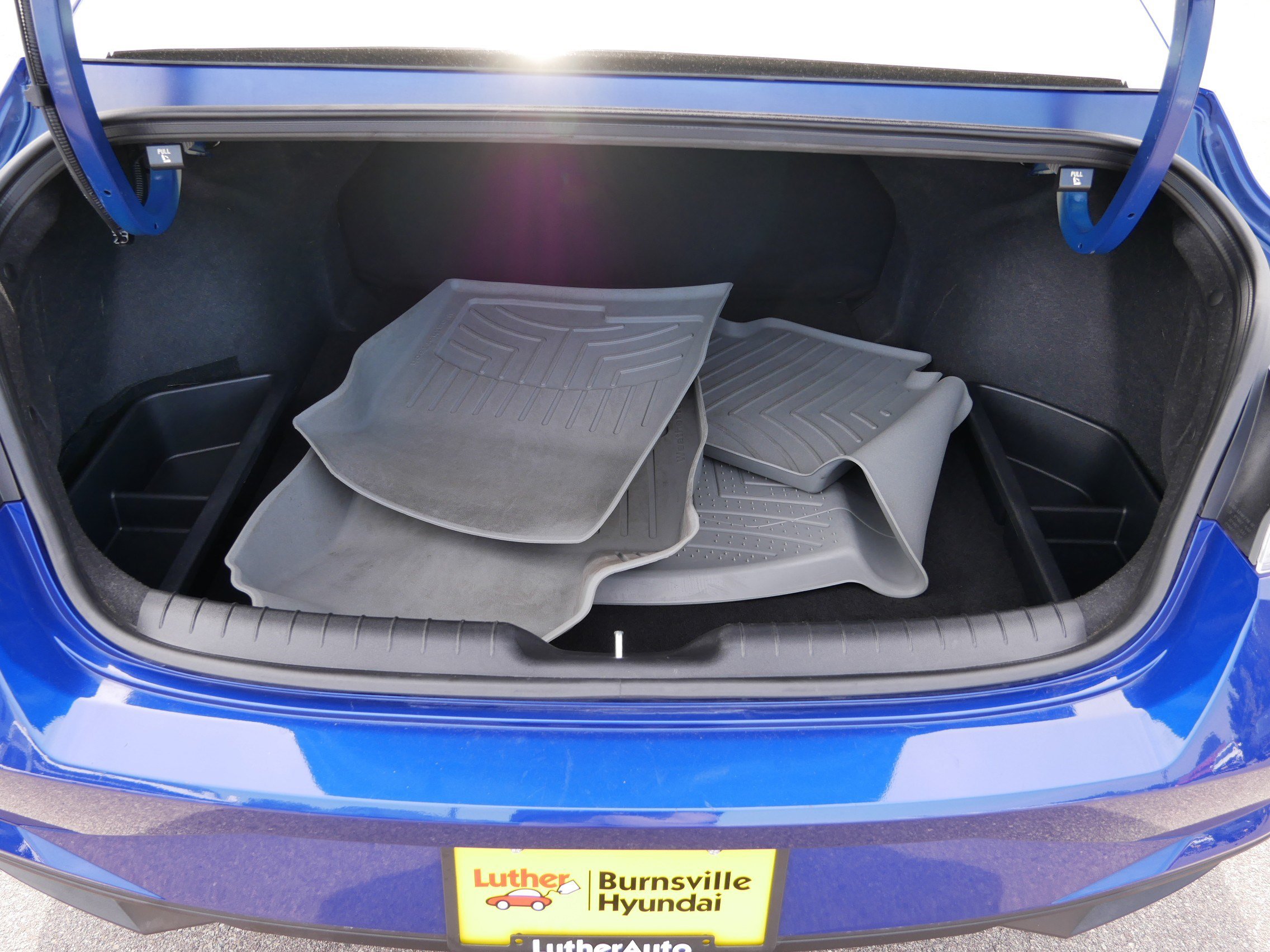 Certified 2023 Hyundai Elantra SEL w/ Convenience Package FWD image 18