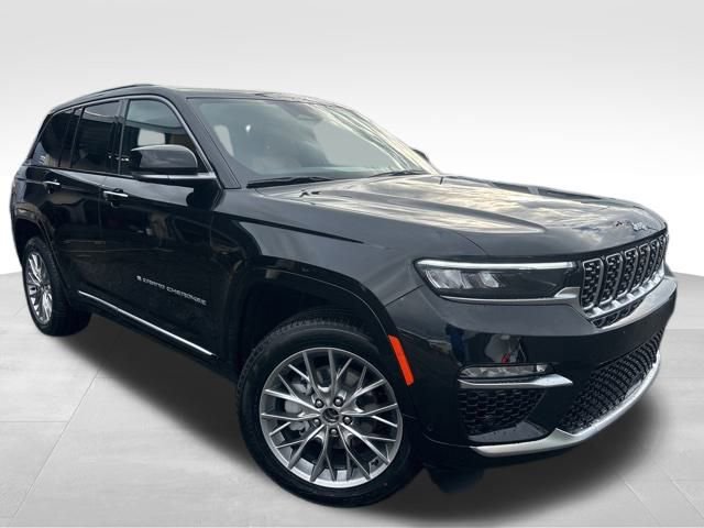New 2025 Jeep Grand Cherokee Summit image 1