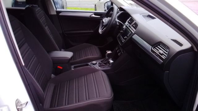 Used 2023 Volkswagen Tiguan S AWD/4WD image 21