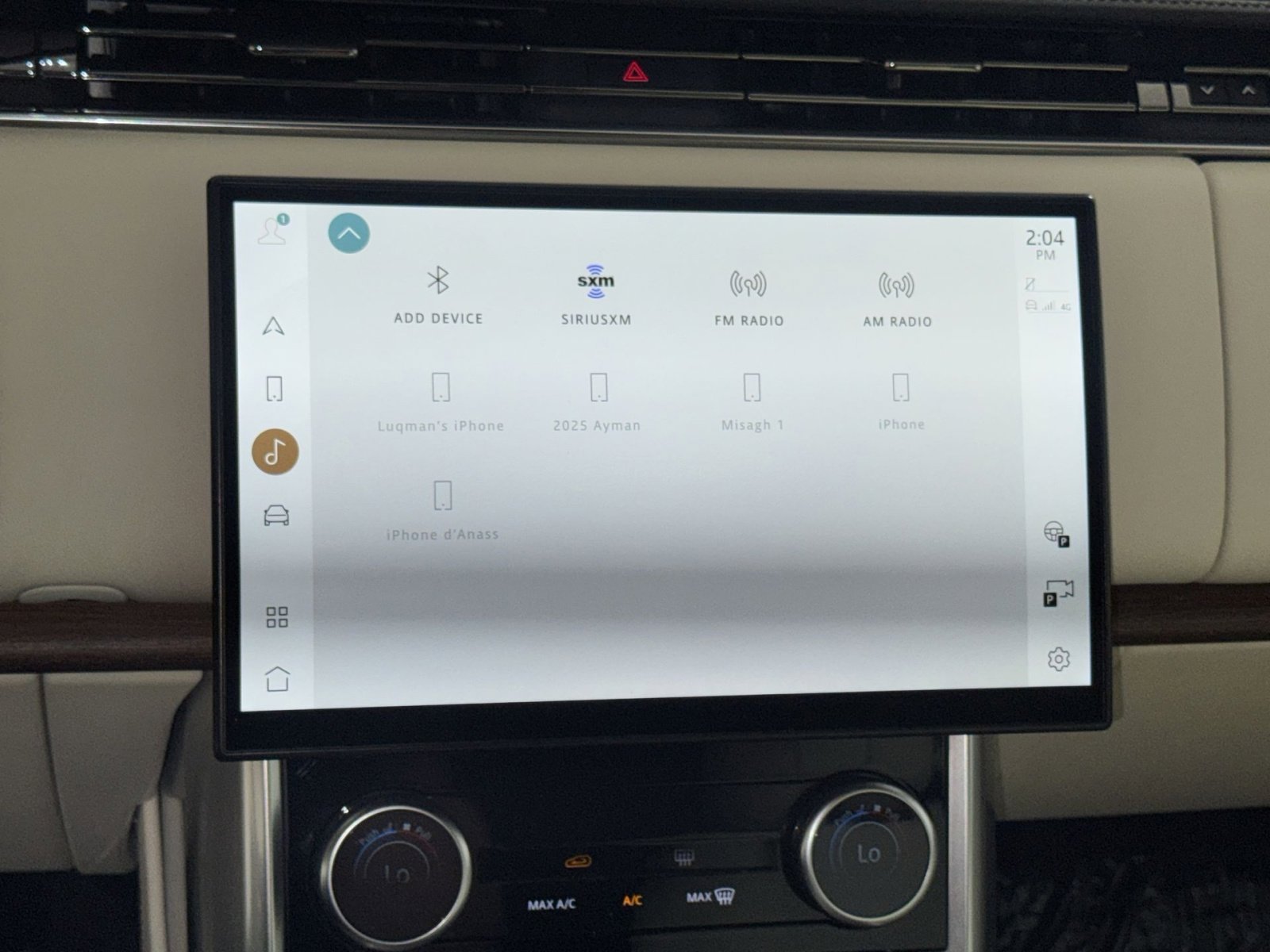 Used 2022 Land Rover Range Rover SE AWD/4WD image 18