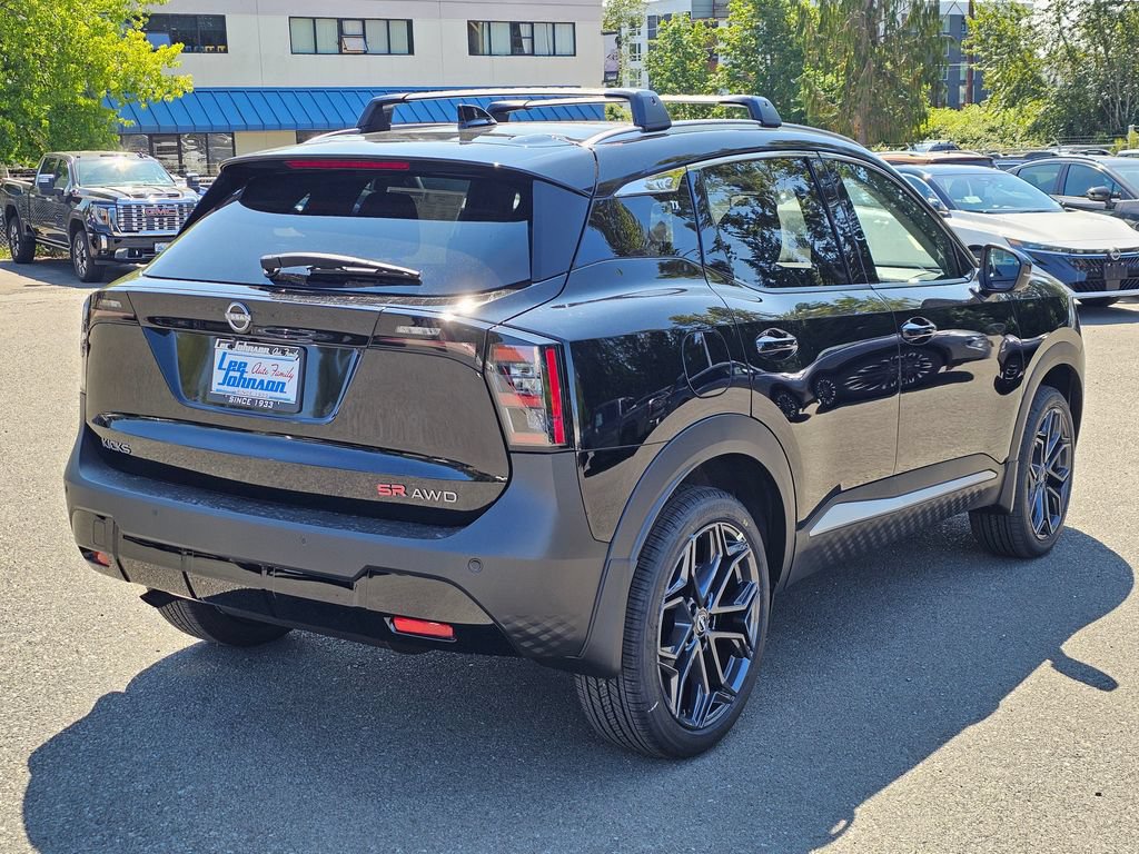 New 2026 Nissan Kicks SR w/ Cold Weather Package AWD/4WD image 5