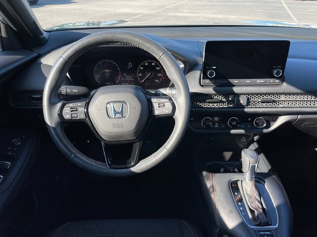 Certified 2025 Honda HR-V Sport image 10