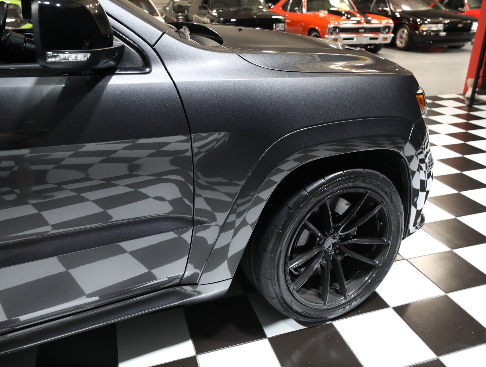 Used 2019 Jeep Grand Cherokee SRT AWD/4WD image 16