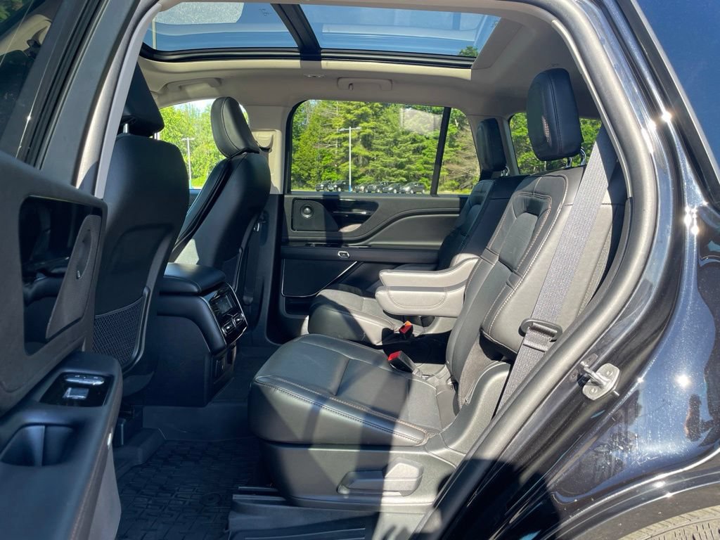 Used 2023 Lincoln Aviator Reserve w/ Jet Package AWD/4WD image 25