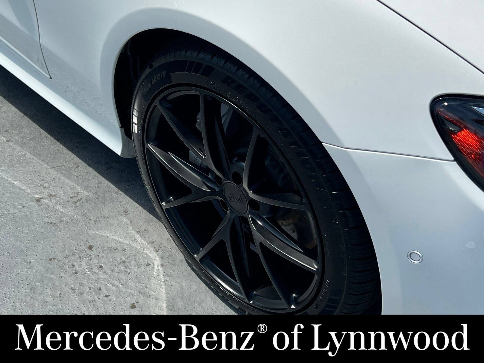 Used 2020 Mercedes-Benz E 450 4MATIC Coupe image 3