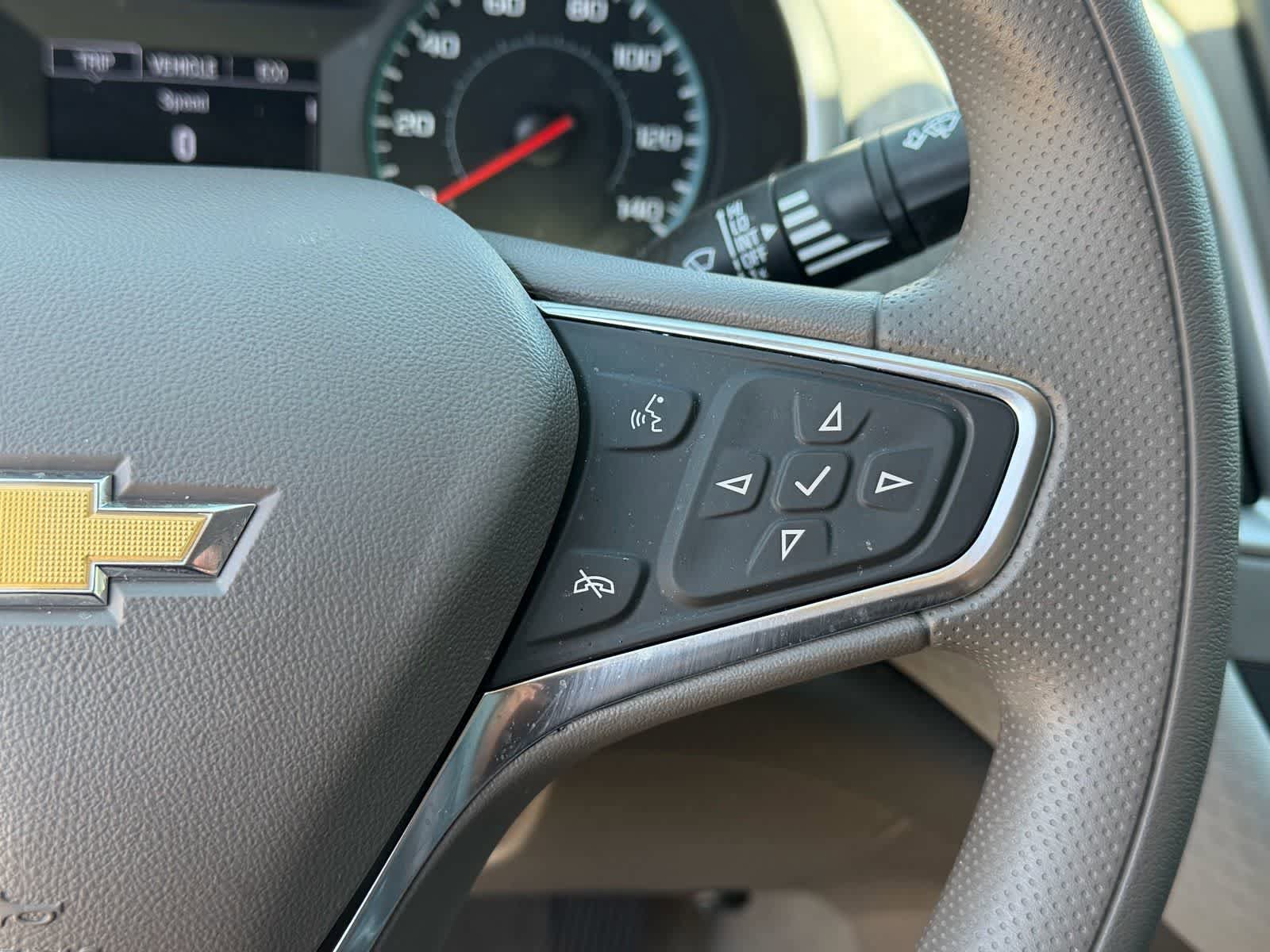 Used 2025 Chevrolet Malibu LS FWD image 32