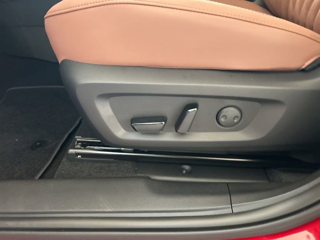 New 2025 Mitsubishi Outlander SEL image 43