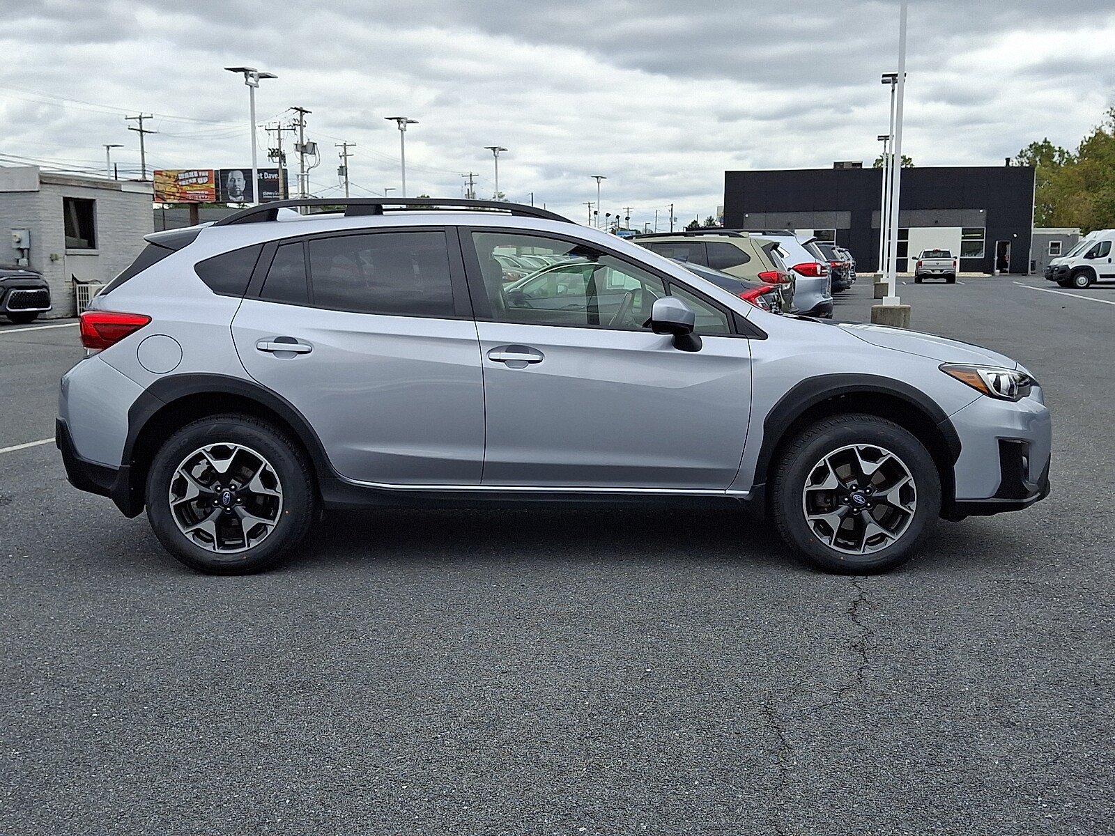 Used 2019 Subaru Crosstrek 2.0i Premium w/ Popular Package #2 AWD/4WD image 4