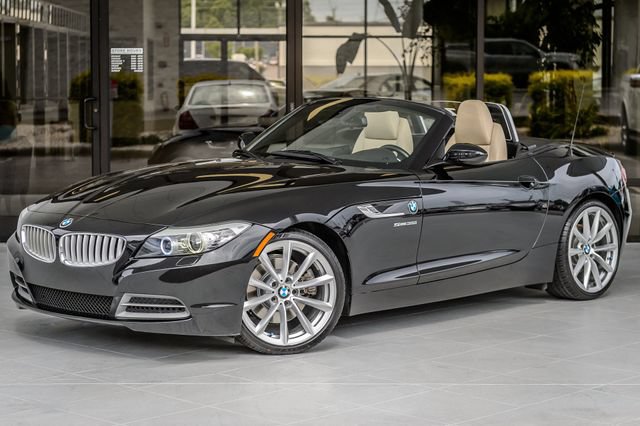 Used 2011 BMW Z4 sDrive35i RWD image 2