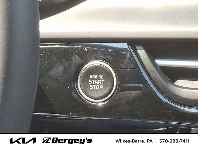 Certified 2025 Kia Seltos S AWD/4WD image 20