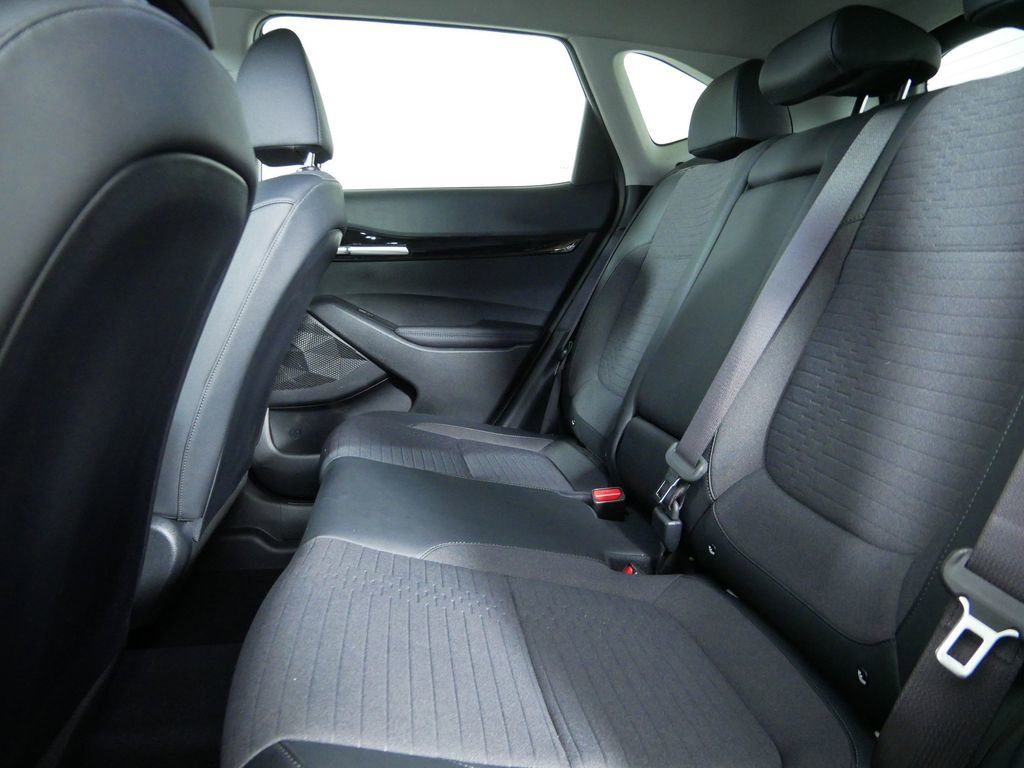 Certified 2023 Kia Seltos S image 16