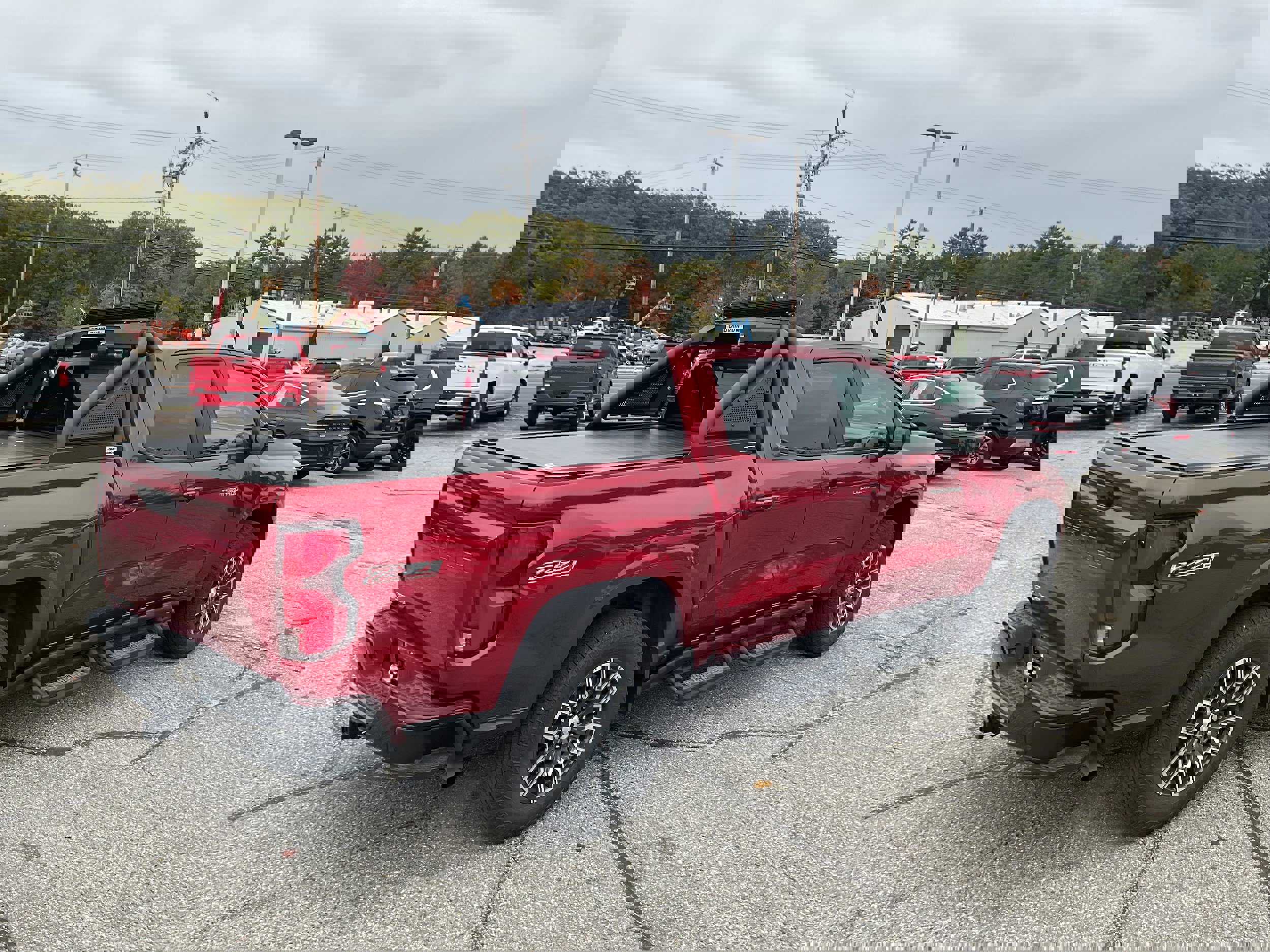 Certified 2024 Chevrolet Colorado Z71 w/ Z71 Convenience Package 2 image 3