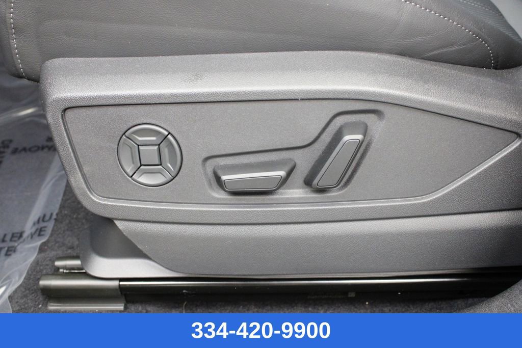 New 2025 Audi Q5 Premium Plus image 18