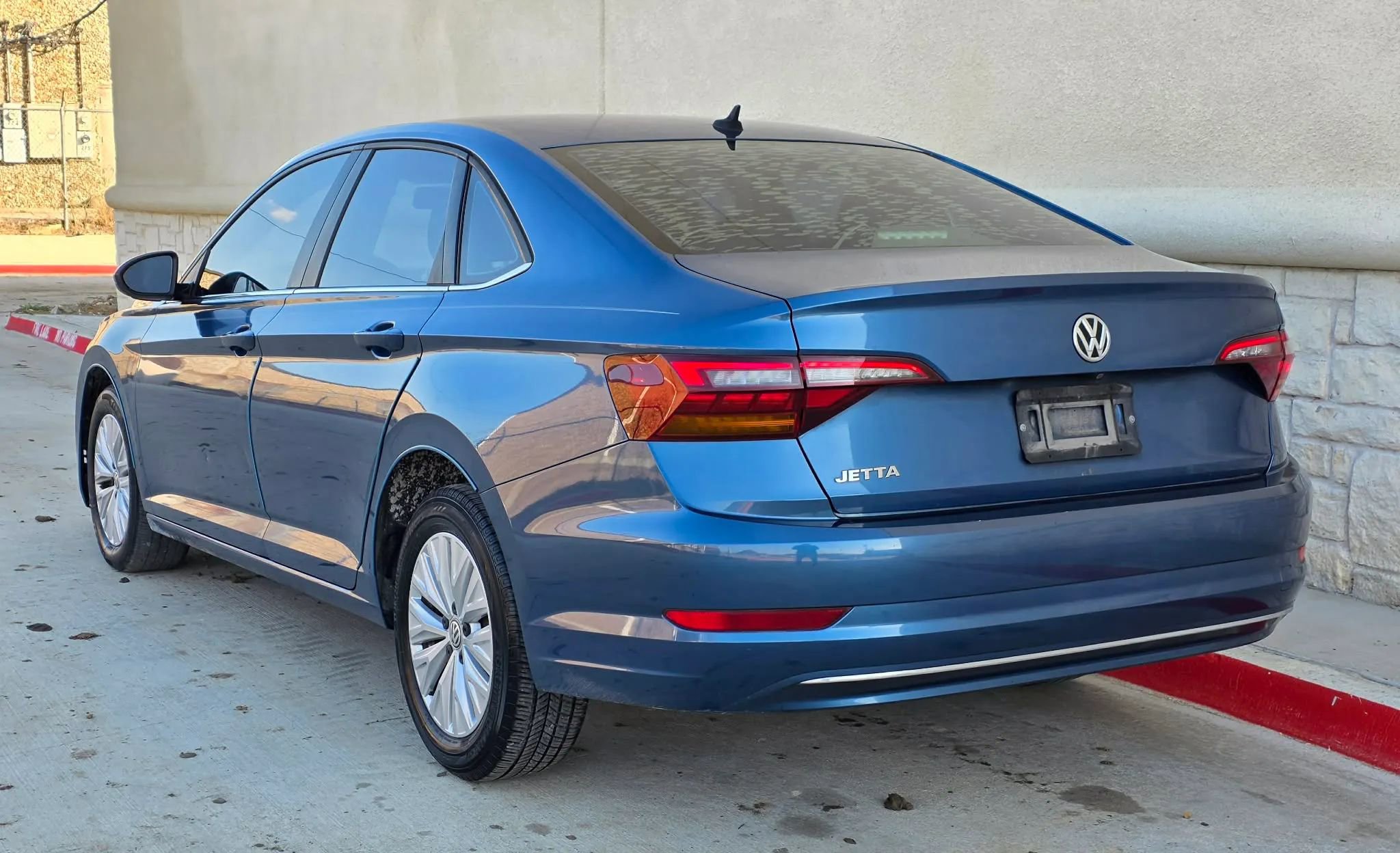 Used 2019 Volkswagen Jetta S image 5