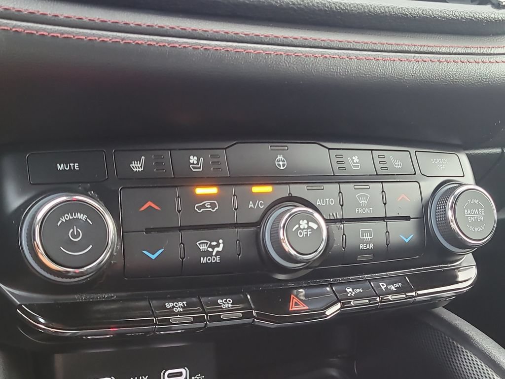 Certified 2022 Dodge Durango R/T RWD image 31
