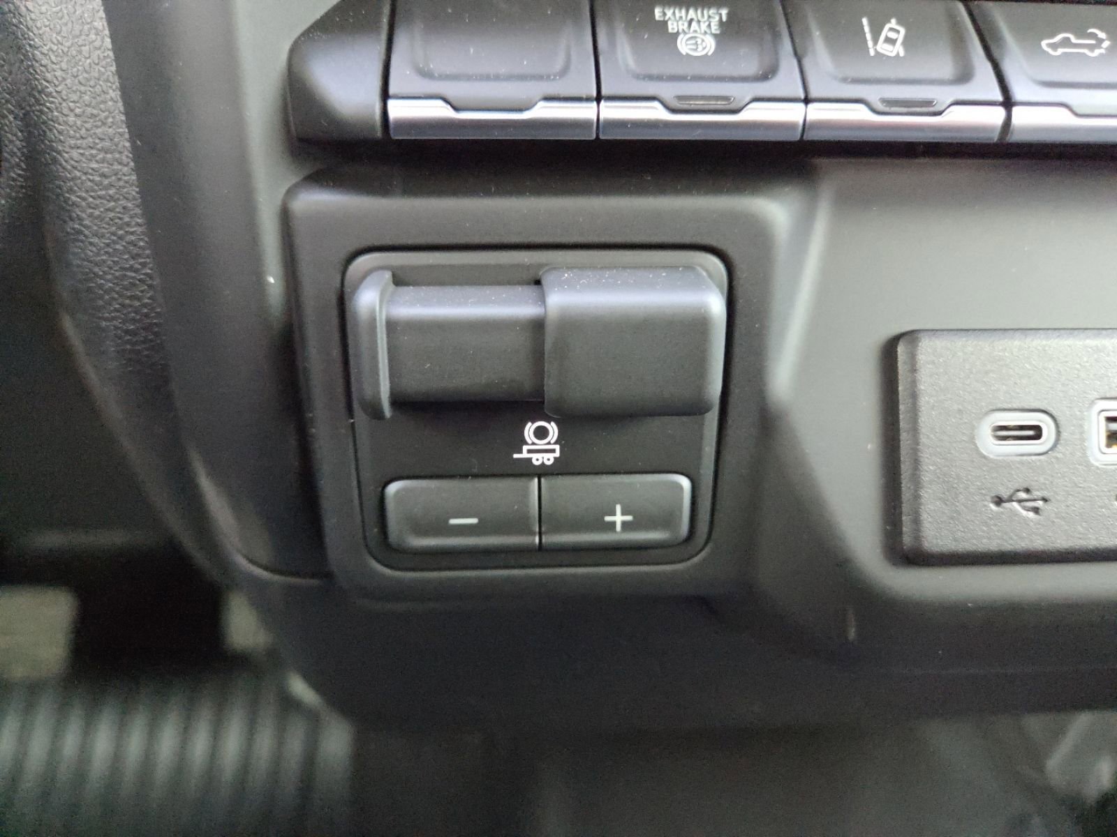 Used 2026 GMC Sierra 3500 Pro AWD/4WD image 10