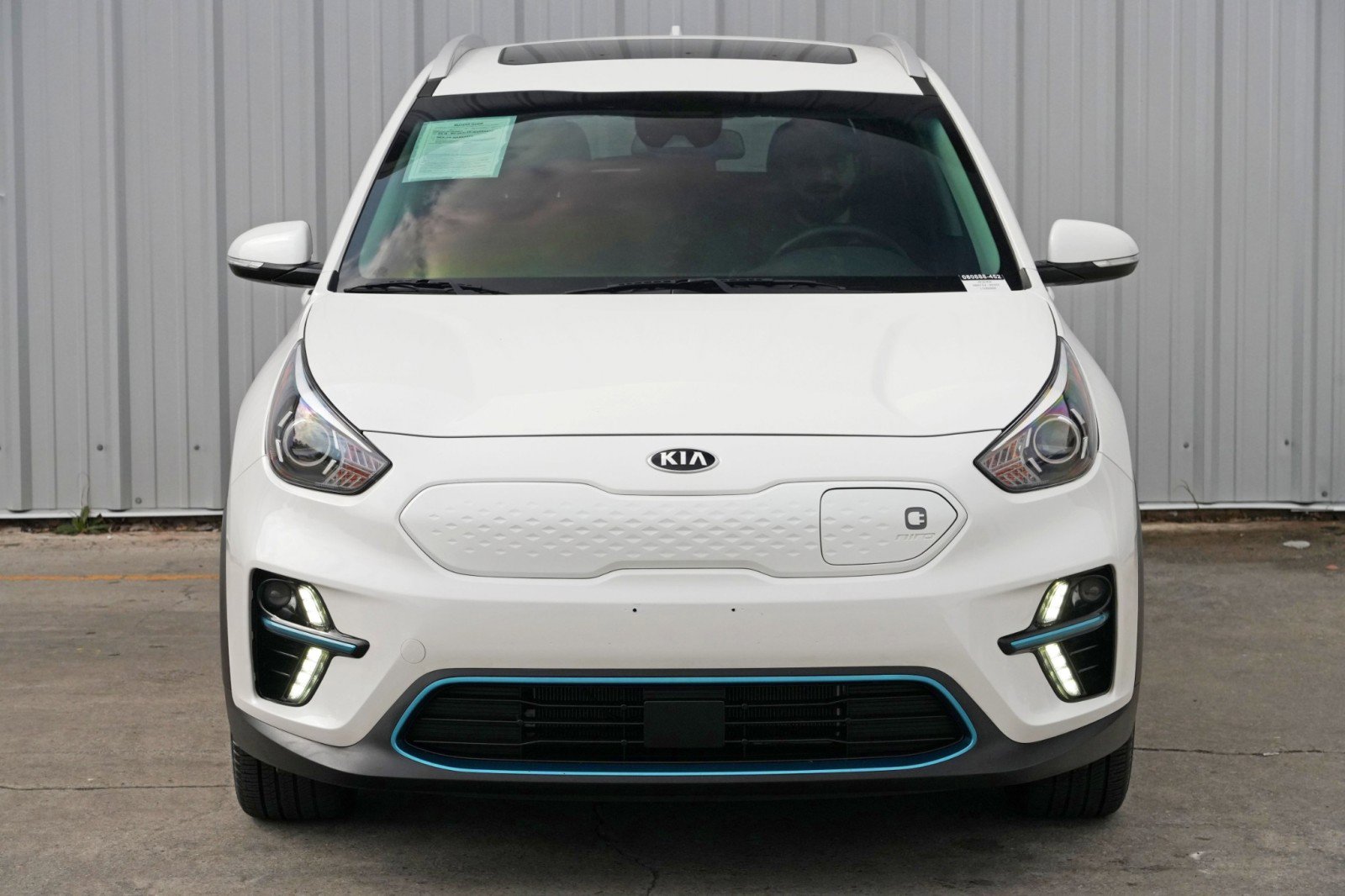 Used 2020 Kia Niro EX Premium w/ Cold Weather Package image 44