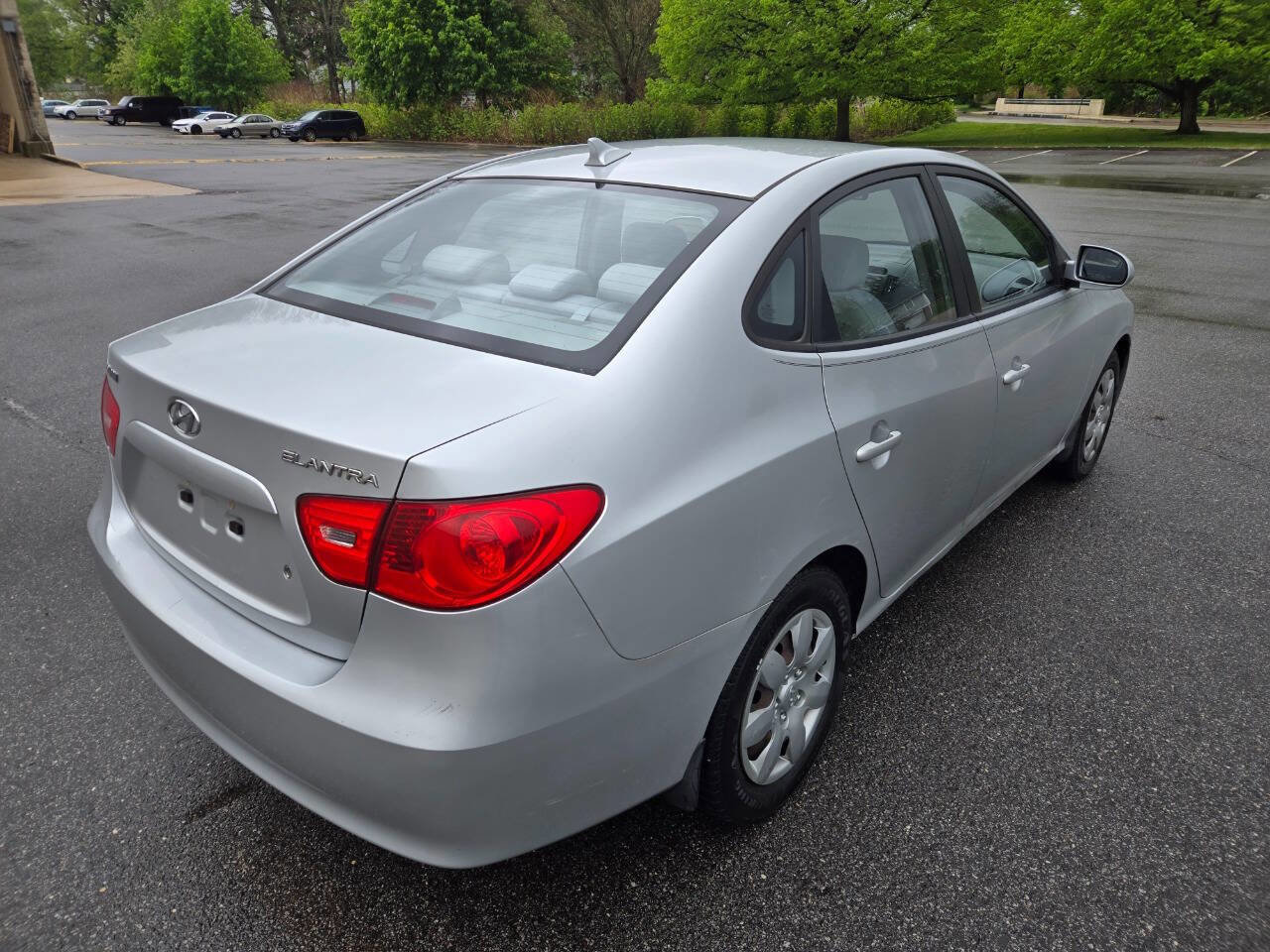 Used 2009 Hyundai Elantra GLS FWD image 11