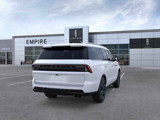 New 2026 Lincoln Navigator Reserve image 8