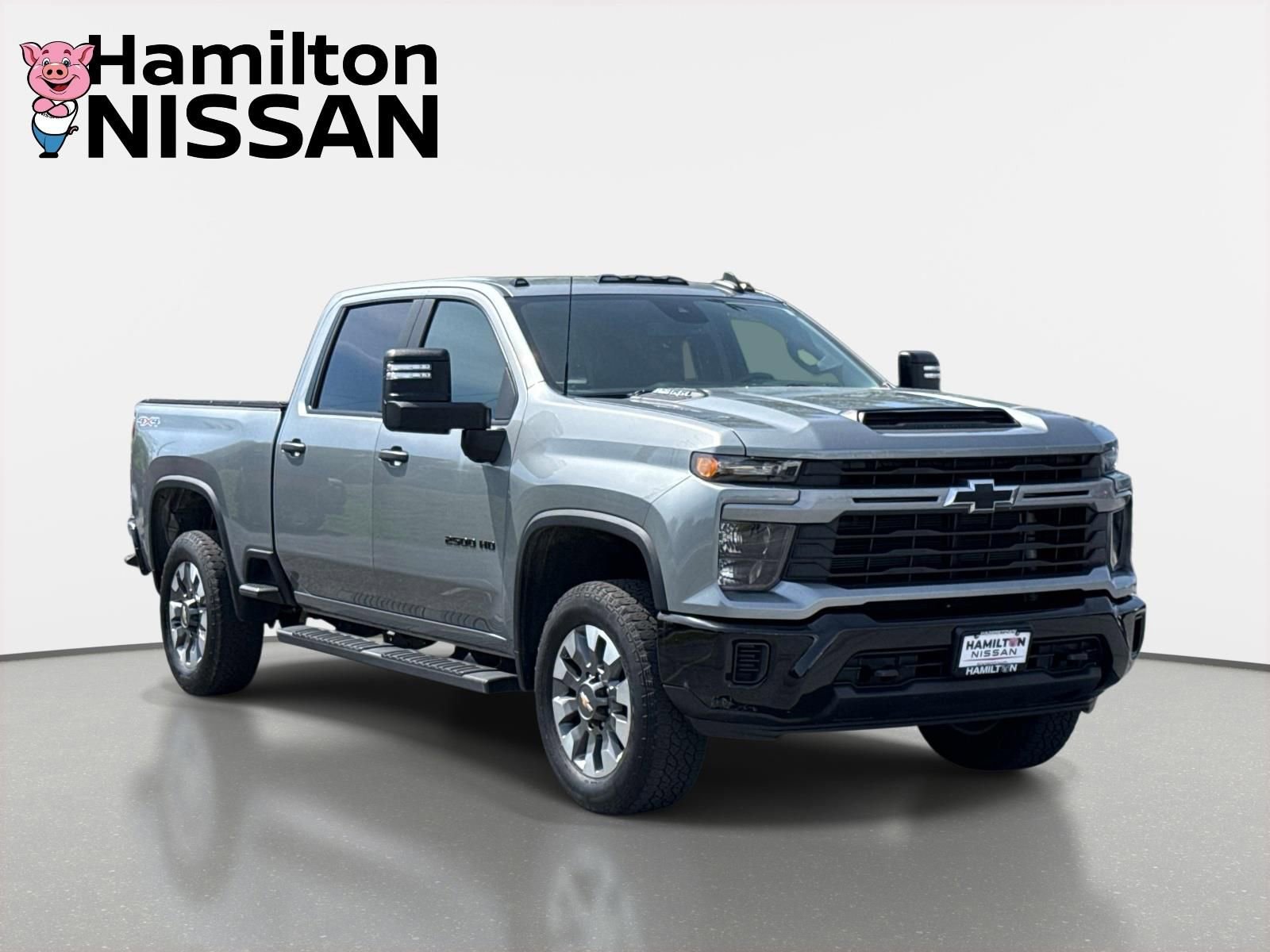 Used 2024 Chevrolet Silverado 2500 Custom w/ Custom Value Package AWD/4WD image 1