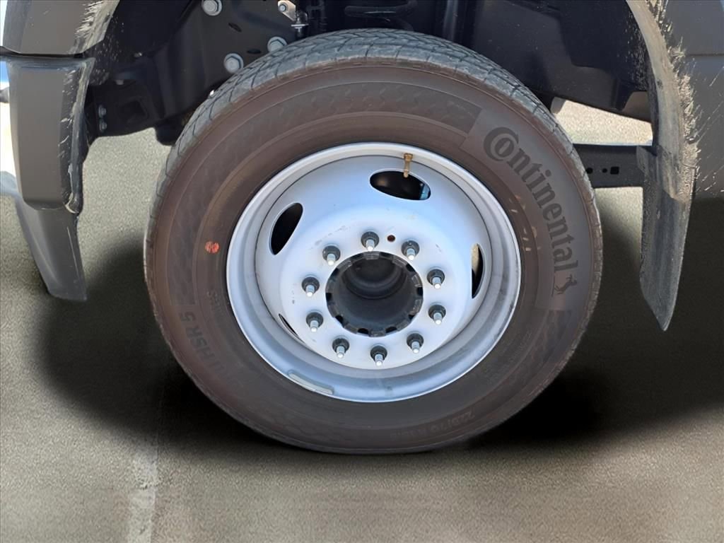 New 2024 Ford F550 2WD Regular Cab Super Duty image 21